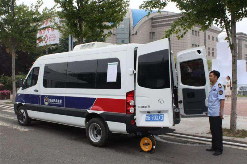 食品檢測車生產廠家將成為食品安全監管局的得力夥伴