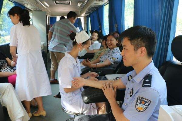 獻血危害健康？廣州獻血屋廠家為您辟謠 02